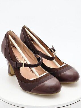 Journee Collection Siri Brown Mary Jane Pumps Round Toe Heels Women's Size 8.5